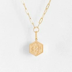 THATCH Divine Feminine Link Necklace Wear