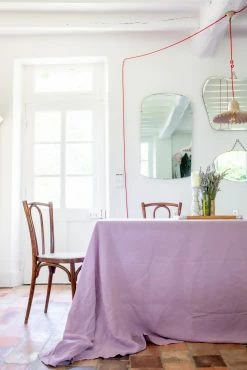 Madame De La Maison Live Lavande Linen Tablecloth 170 X 250