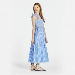 Maxwell & Geraldine Wear The Brooke