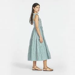 Maxwell & Geraldine Wear The Brooke