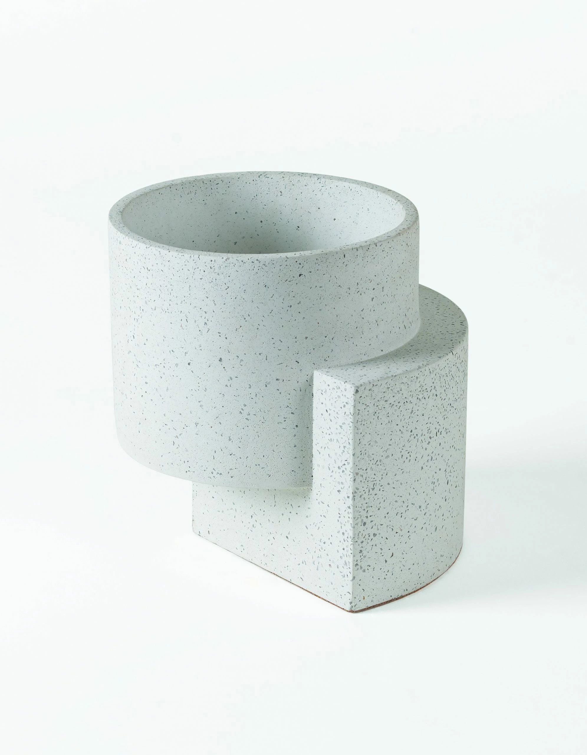 TORTUGA Live Platform Planters, Peaches And Cream Set (One Medium Coral And One Small White) 5 TORTUGA Live Platform Planters, Peaches And Cream Set (One Medium Coral And One Small White)