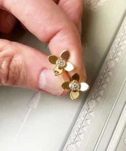 Aurelia Demark Medium Fleur Diamond Earrings ACCESSORIES