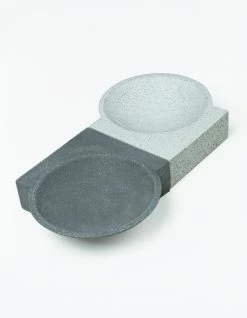 TORTUGA Platform Bowls, Yin Yang Bowl Set (One White And One Graphite)