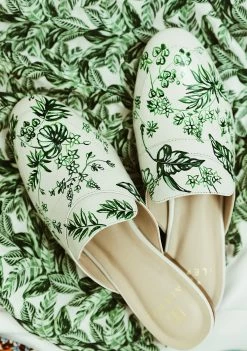 ALEPEL Wear Emerald Jungle White Mule