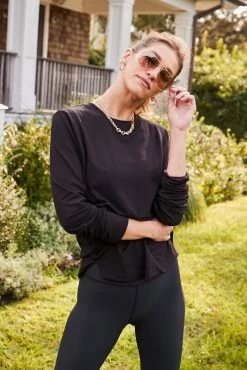 Addison Bay Chester Long Sleeve, Black