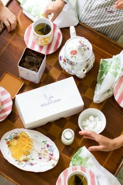 Only On The Avenue Live Splatter Mug, Yellow