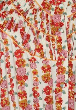 Loretta Caponi Zaira Dress, Garland On Cream