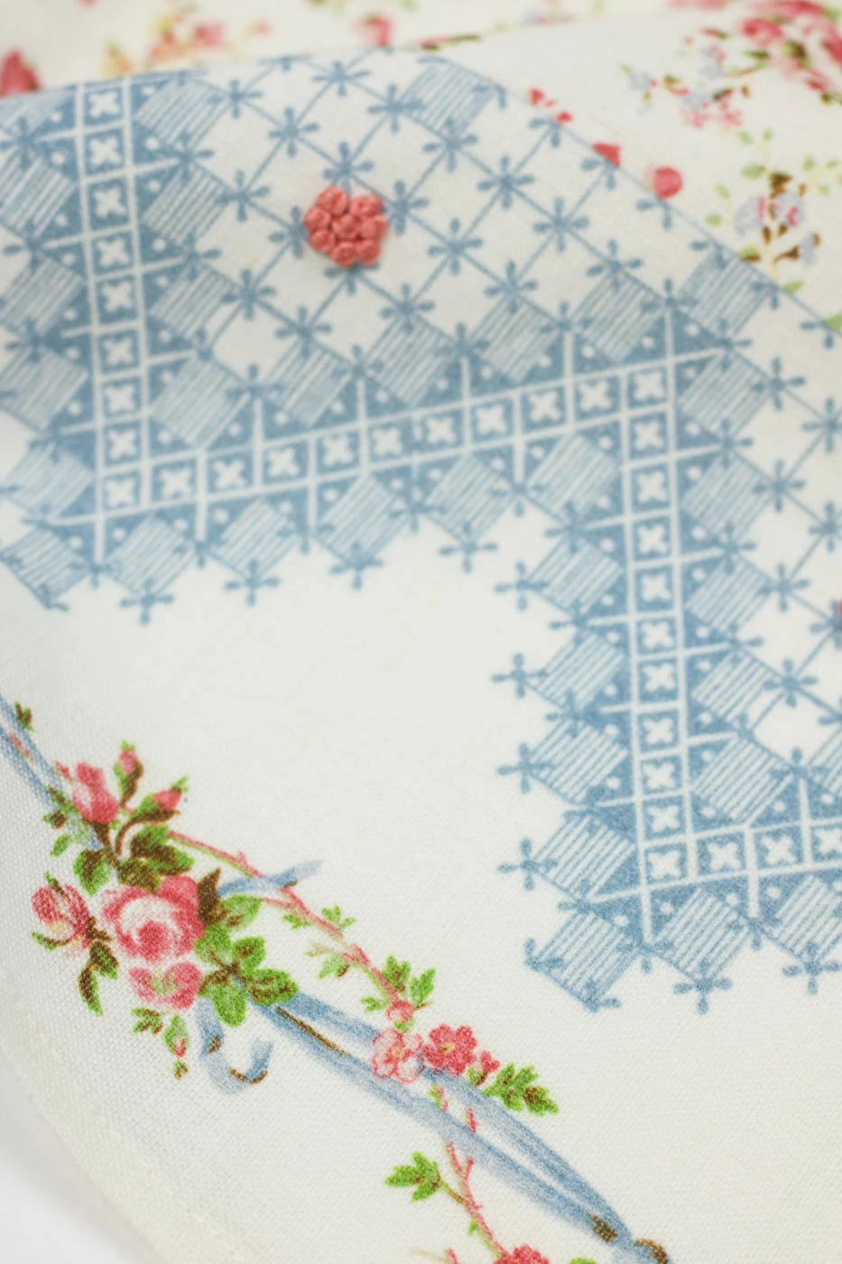 D'Ascoli Live Tidewater Placemat, Blue X Red 2 D'Ascoli Live Tidewater Placemat, Blue X Red