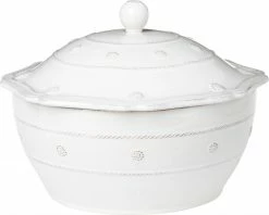 Juliska Berry & Thread Whitewash 9.5" Covered Casserole Live