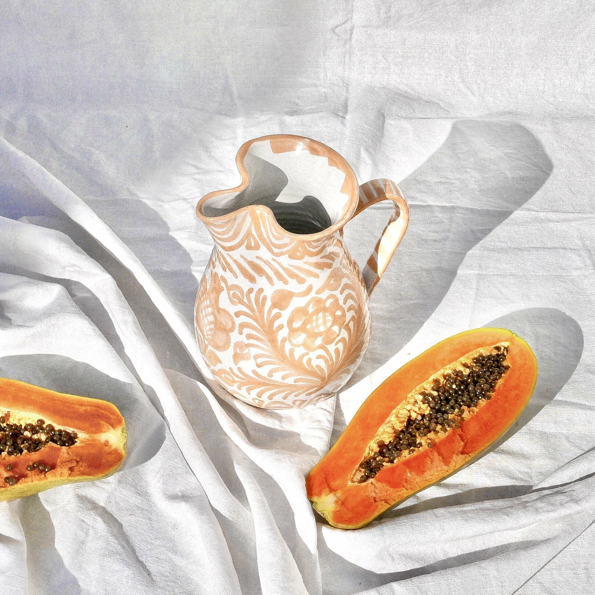 Pomelo Casa Casa Melocoton Medium Pitcher Live 2 Pomelo Casa Casa Melocoton Medium Pitcher Live