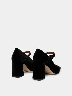 Le Monde Béryl Wear Mary Jane Pumps In Black Velvet