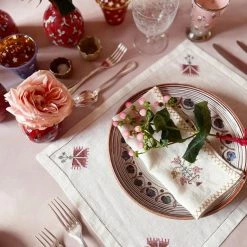 Malaika Linens OTTOMAN CARNATION PLACEMAT