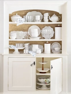 Juliska Berry & Thread Whitewash Salt And Pepper Set Live 7 Juliska Berry & Thread Whitewash Salt And Pepper Set Live