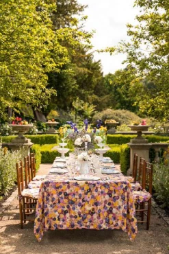 Summerill Live Fleurs Linen Tablecloth, Multicolor