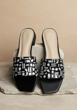 ALEPEL Ice Tapestry Black Square Wear