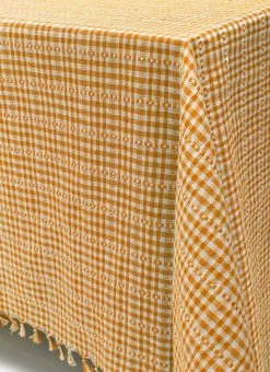 Heather Taylor Home Soho Woven Tablecloth, Goldenrod Live