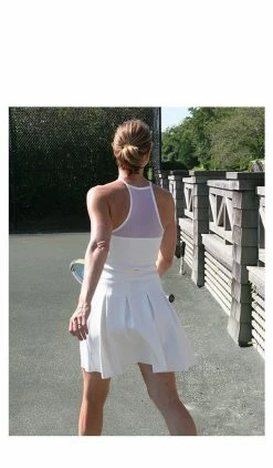 Hedge Whitney Illusion Top 6 Hedge Whitney Illusion Top