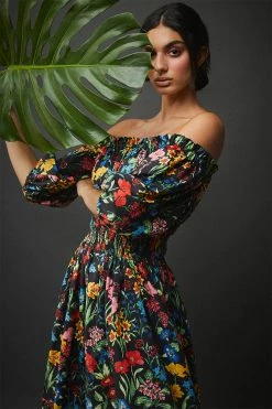 Cara Cara Mimi Dress, Floral Garden Black Wear