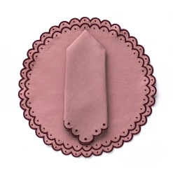 CeCe Barfield Inc. Paris Placemat, Rose X Burgundy Live