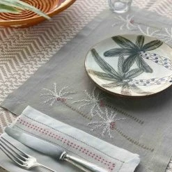 Malaika Linens PALM TREE PLACEMAT